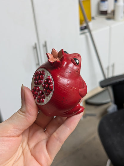 Pomegranate Frog | B-Grade